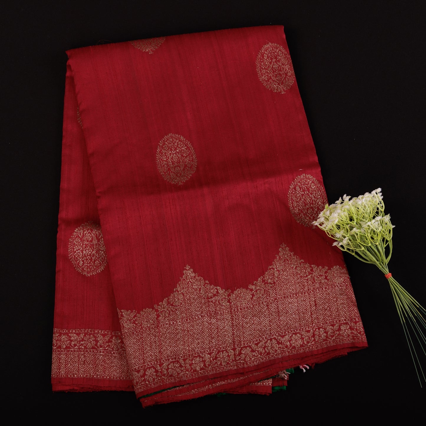 Red Banarasi Raw Silk Saree | Dull Gold Zari Work | Traditional Wedding Silk Saree