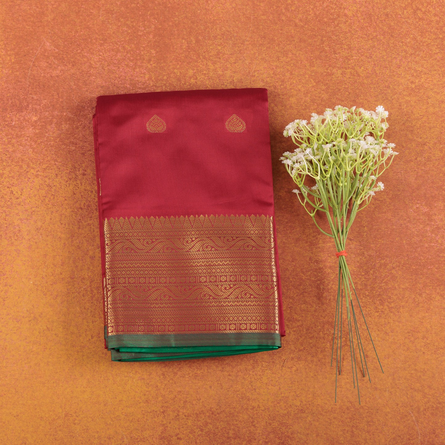 Pure Kanjivaram Silk Saree | Contrast Border & Pallu | Bridal & Wedding Wear