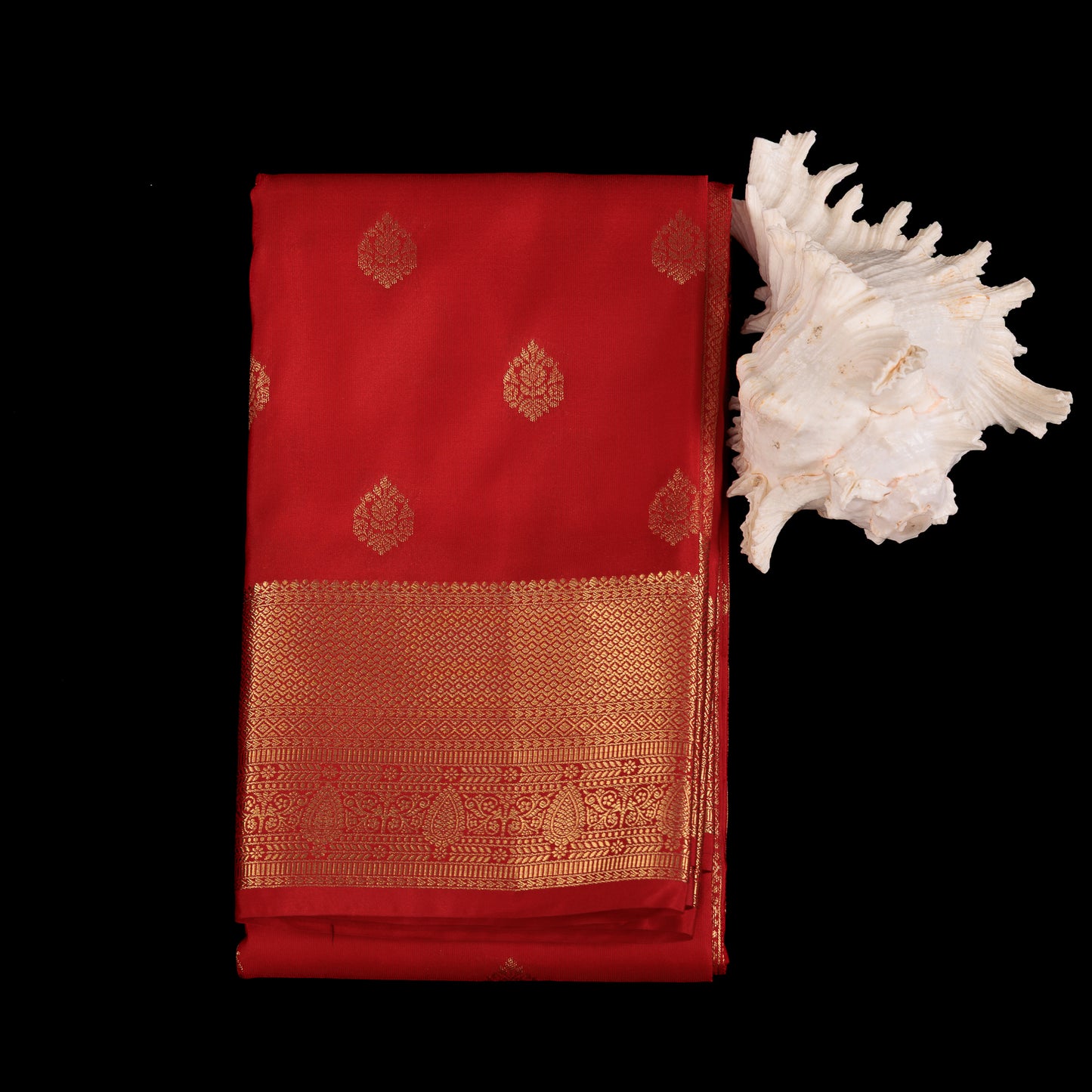Red Kanjivaram Silk Saree | Bridal Gold Zari Wedding Wear for Women