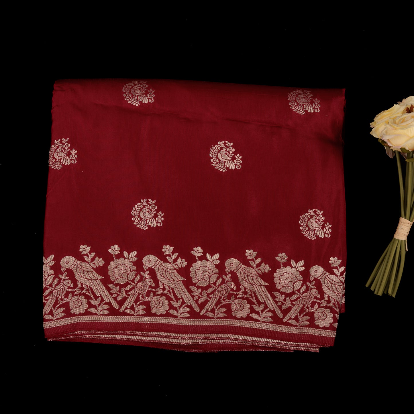 maroon-banarasi-semi-crepe-saree-gold-zari-bird-floral-border-wedding-wear