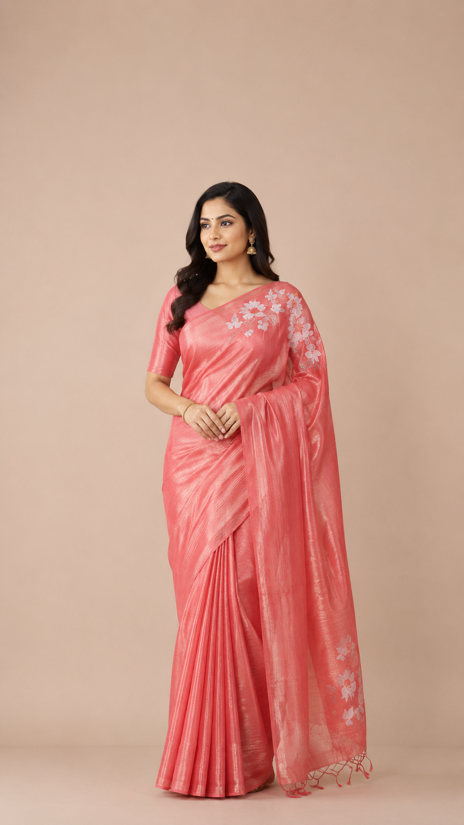 Gorgeous Matka Silk in peach with beautiful border