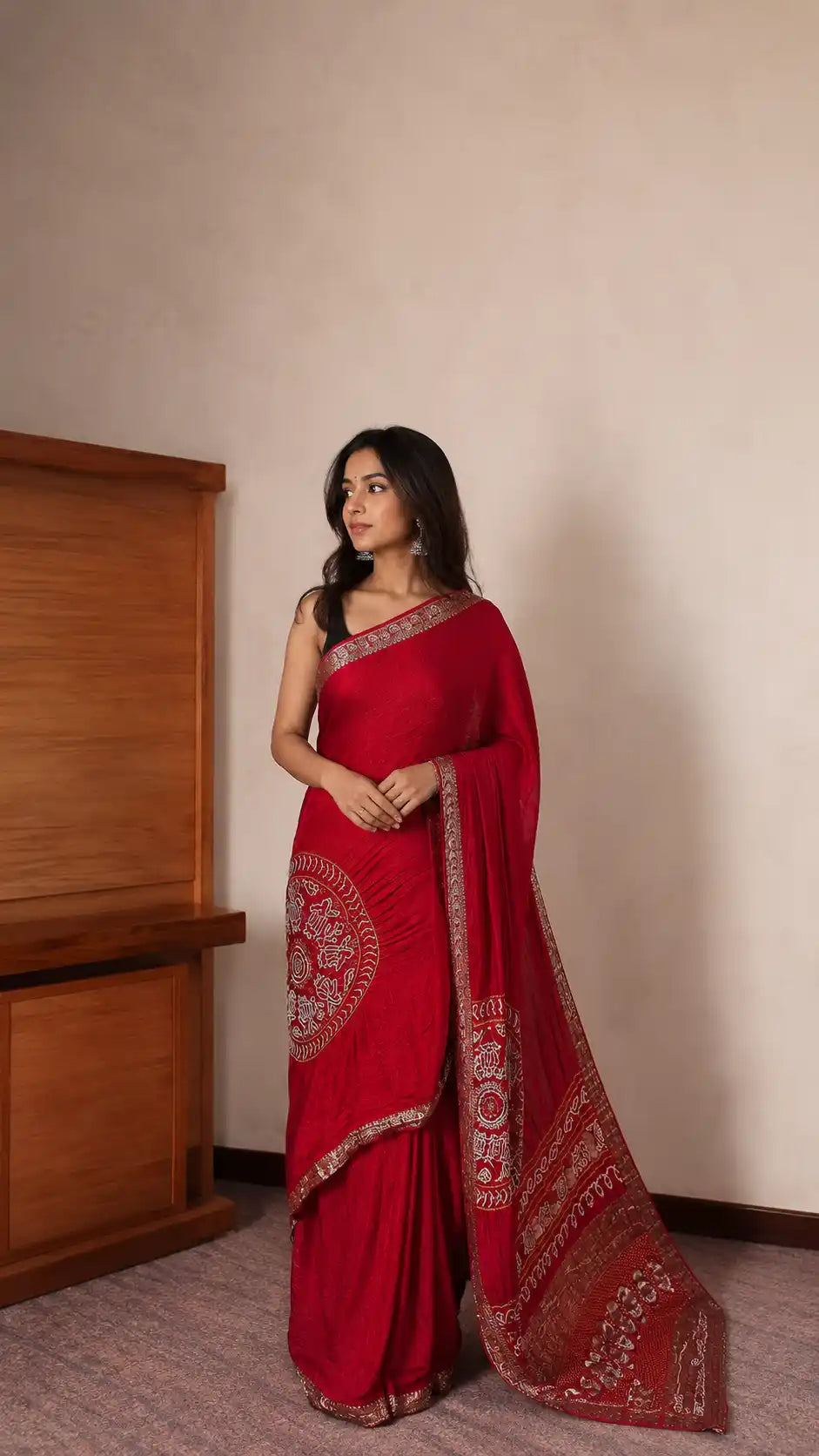Kasumbo Dana Bandhej Saree in Gaji Silk