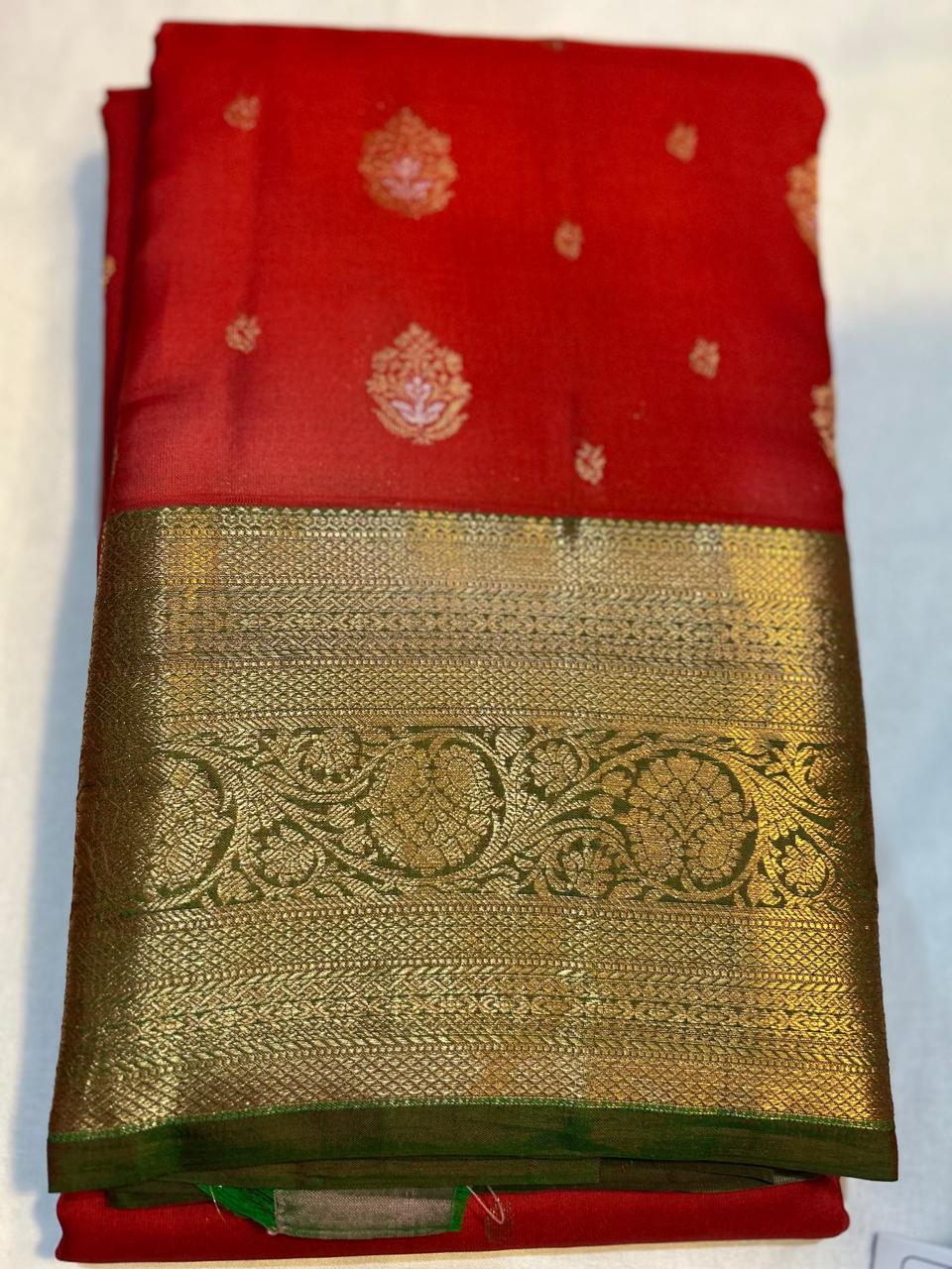 Pure Kanjivaram Silk Saree in Red & Green  | Bridal Gold Zari Work | Wedding Wear