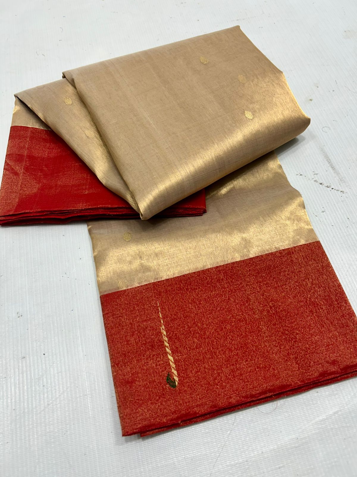 Chanderi Pure Tissue Silk Handloom Saree –Gold and Red