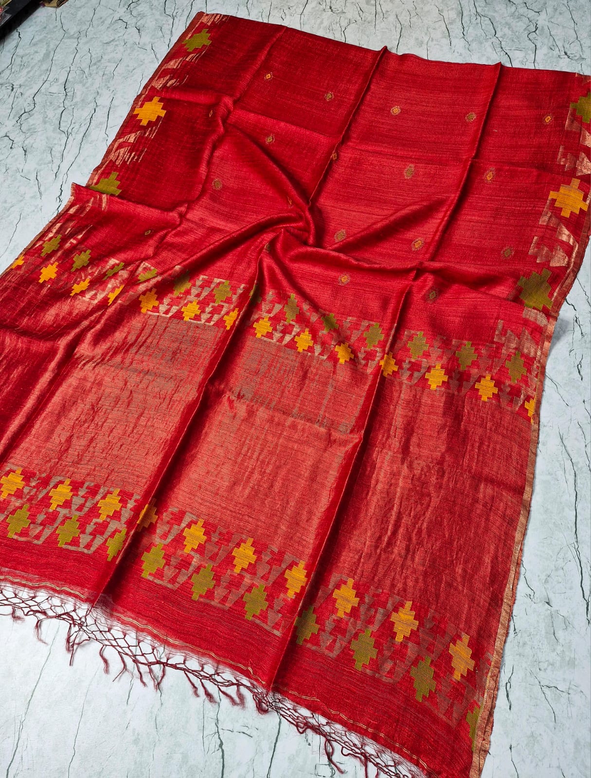 Gorgeous Matka Silk in red