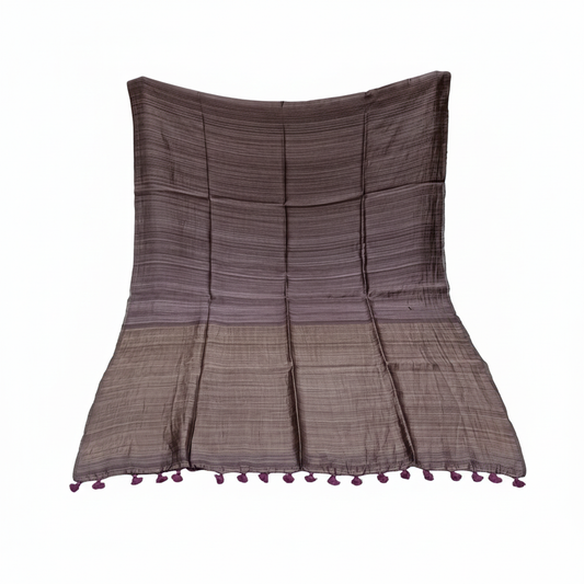 Optimized Matka Silk Saree Image